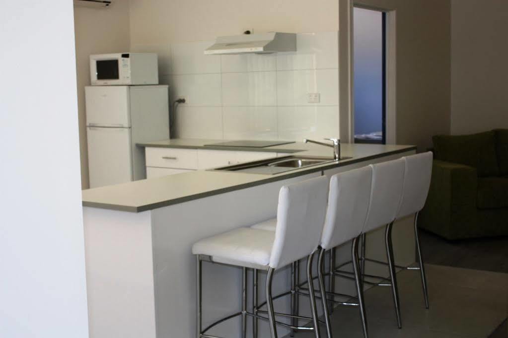Phillip Island Off-Track Accommodation Коув Экстерьер фото