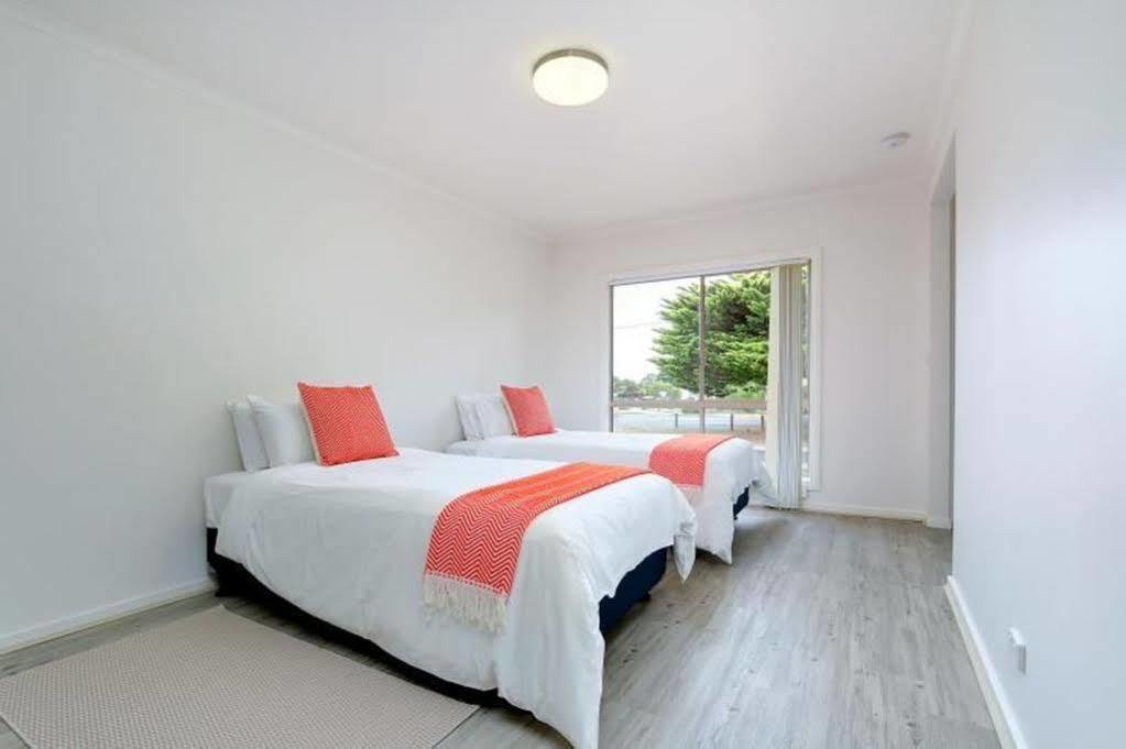 Phillip Island Off-Track Accommodation Коув Экстерьер фото